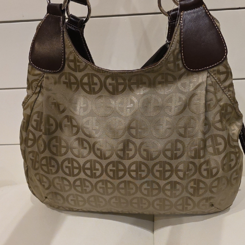 Stylish Beige and Brown Handbag - Picture 4 of 8